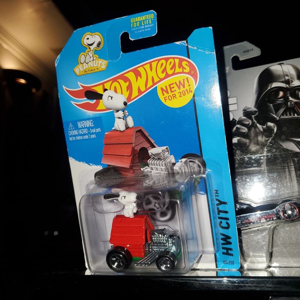 Hot wheels Snoopy